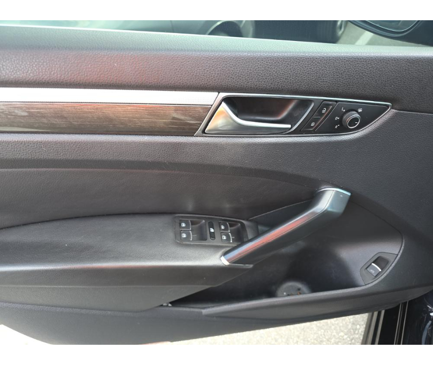 Volkswagen Passat SE 2017