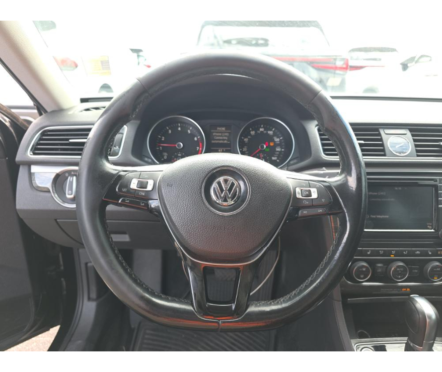 Volkswagen Passat SE 2017