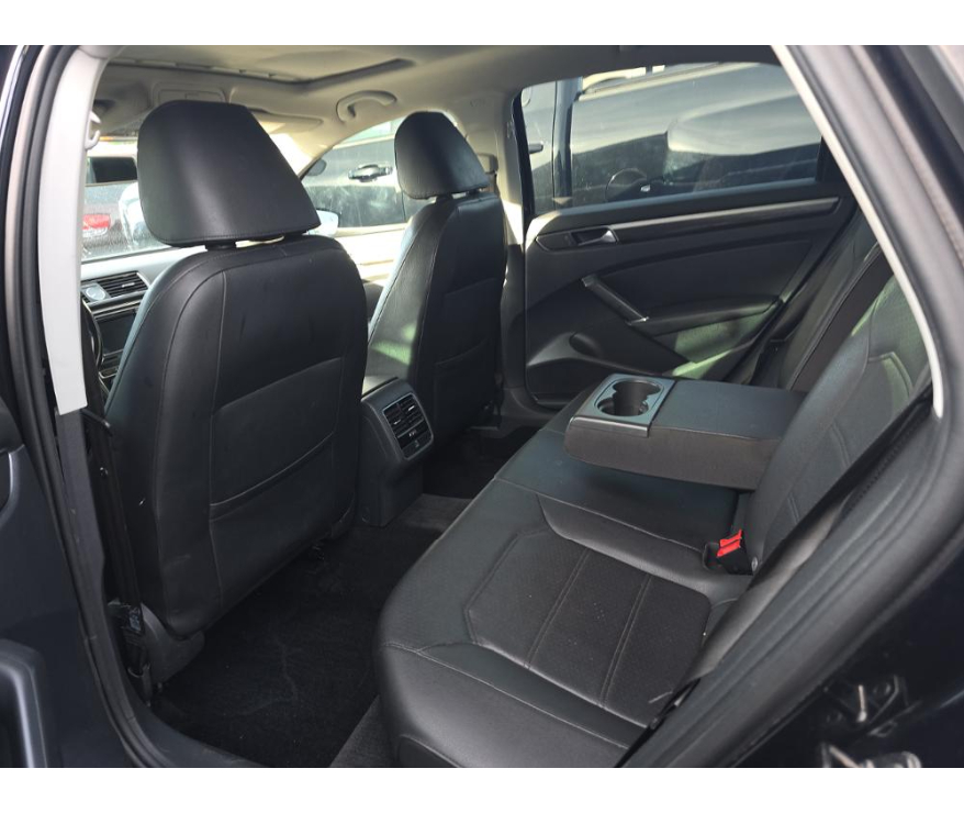 Volkswagen Passat SE 2017