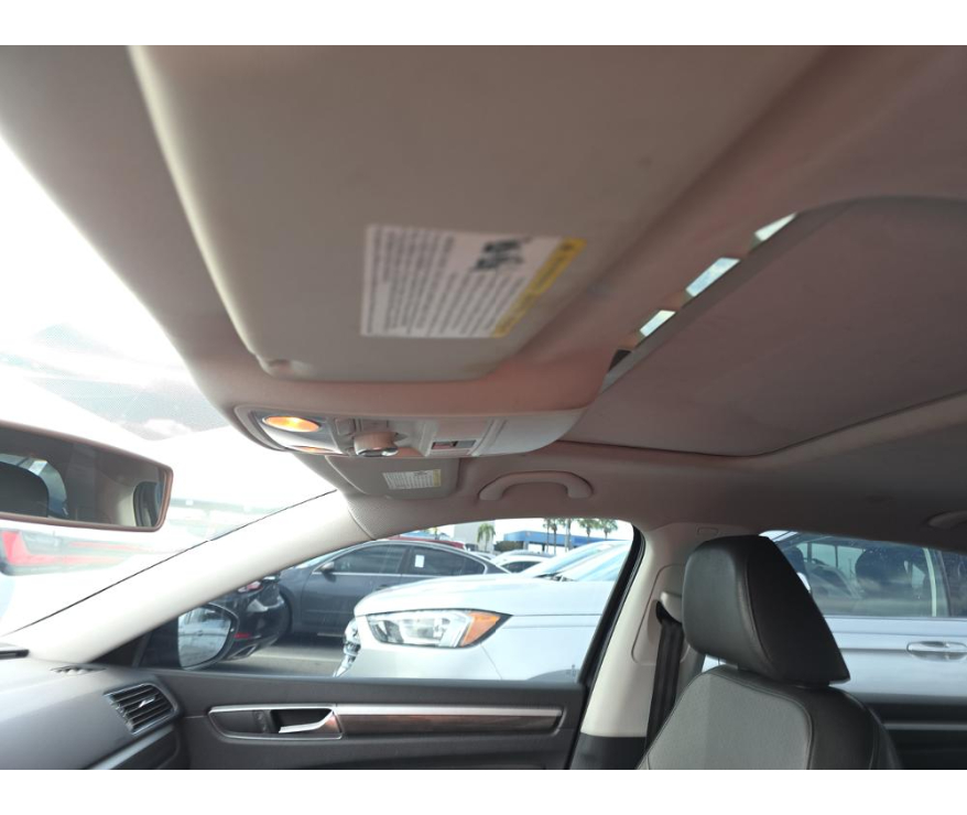 Volkswagen Passat SE 2017