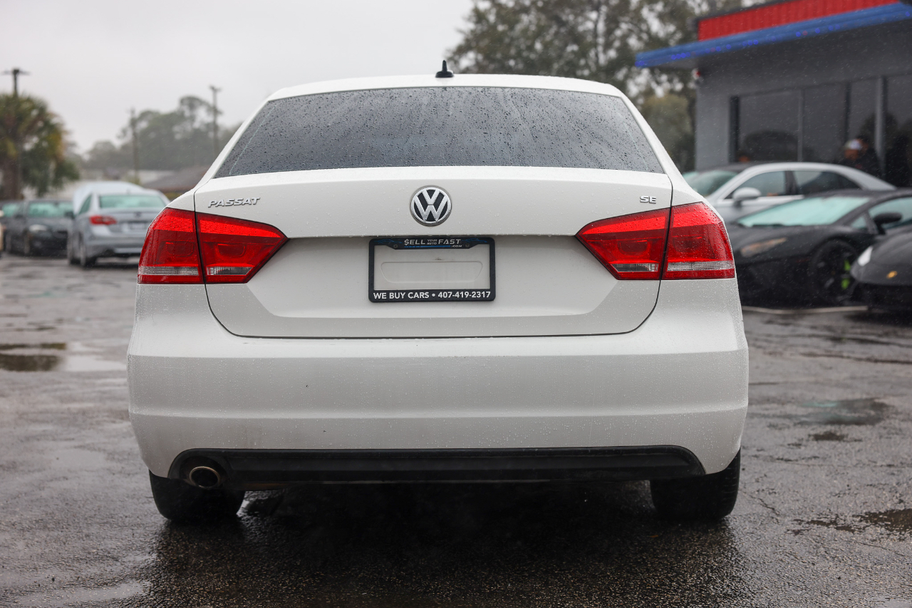 Volkswagen Passat  2012