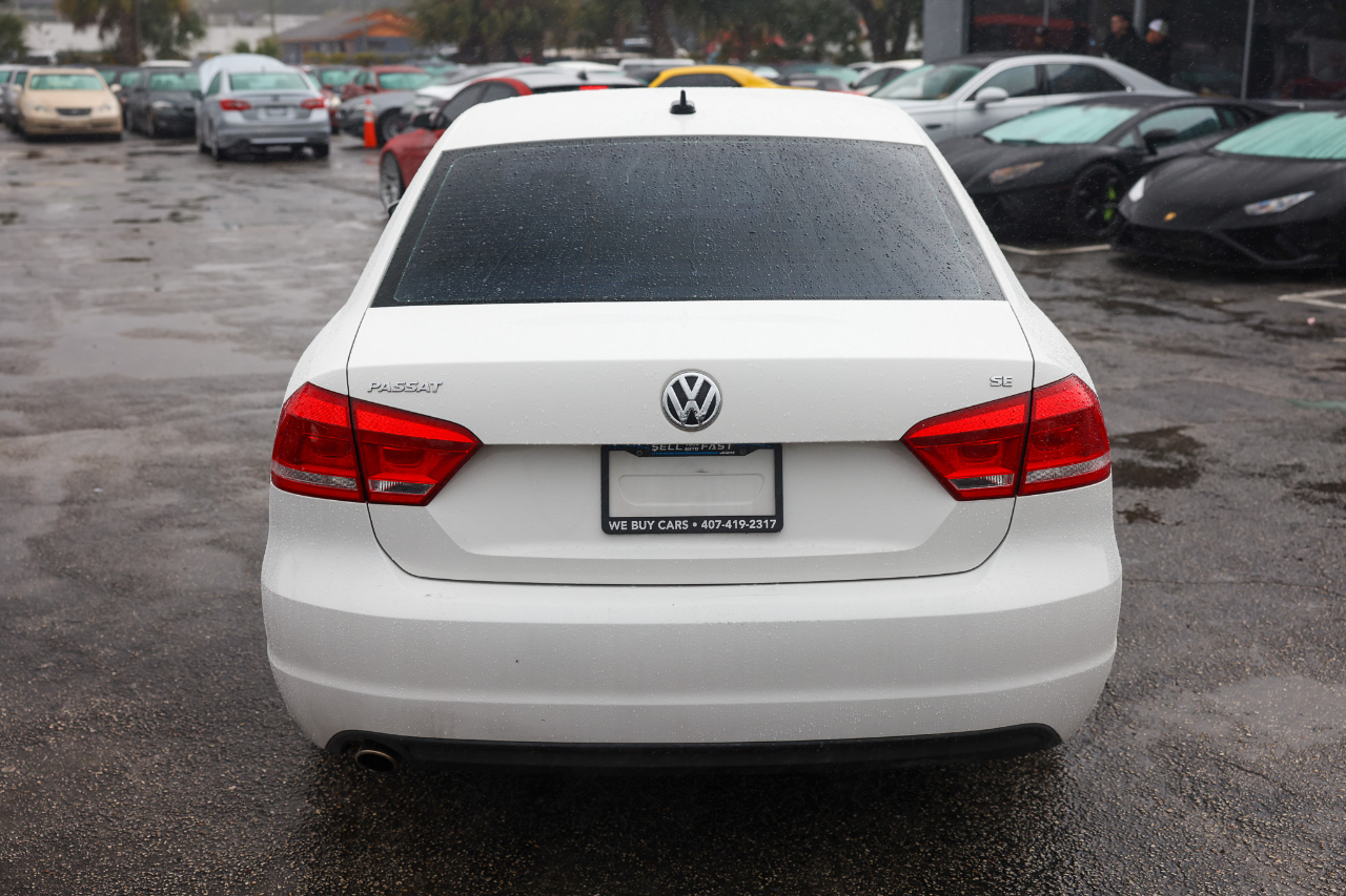 Volkswagen Passat  2012