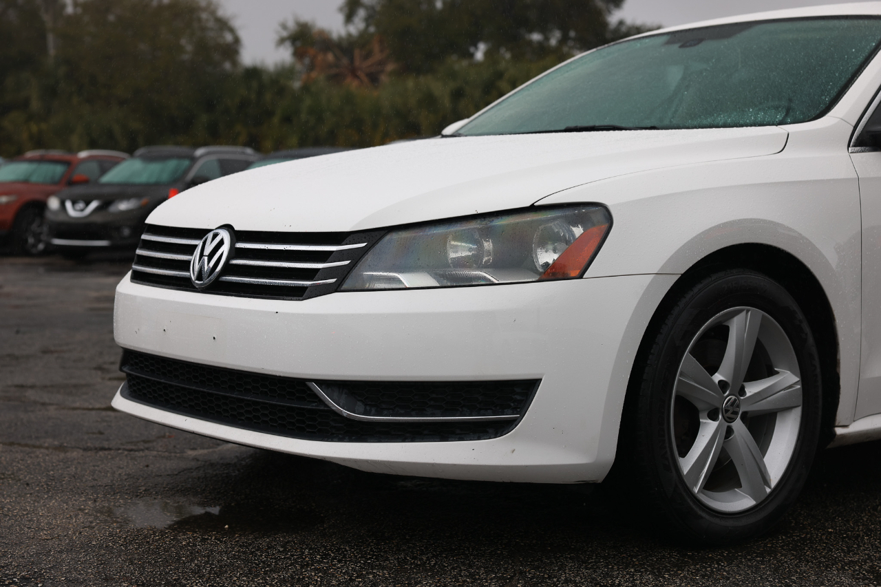 Volkswagen Passat  2012