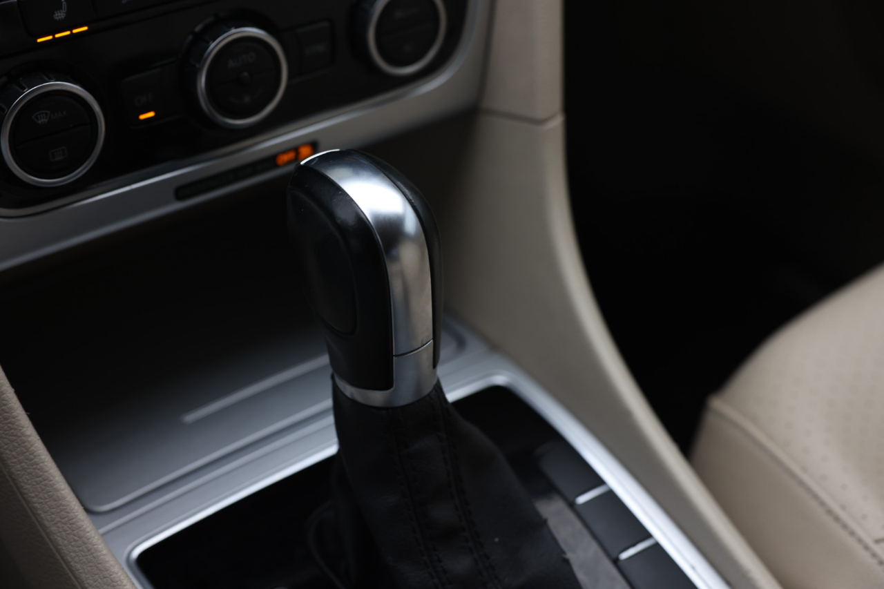 Volkswagen Passat  2012