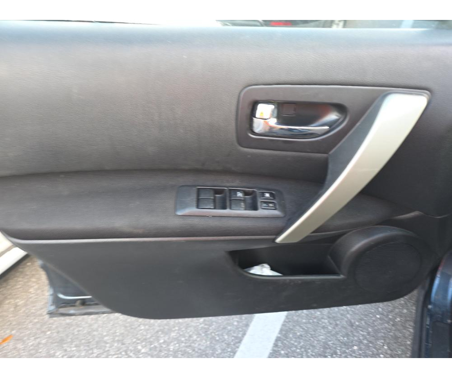 Nissan Rogue Select  2014