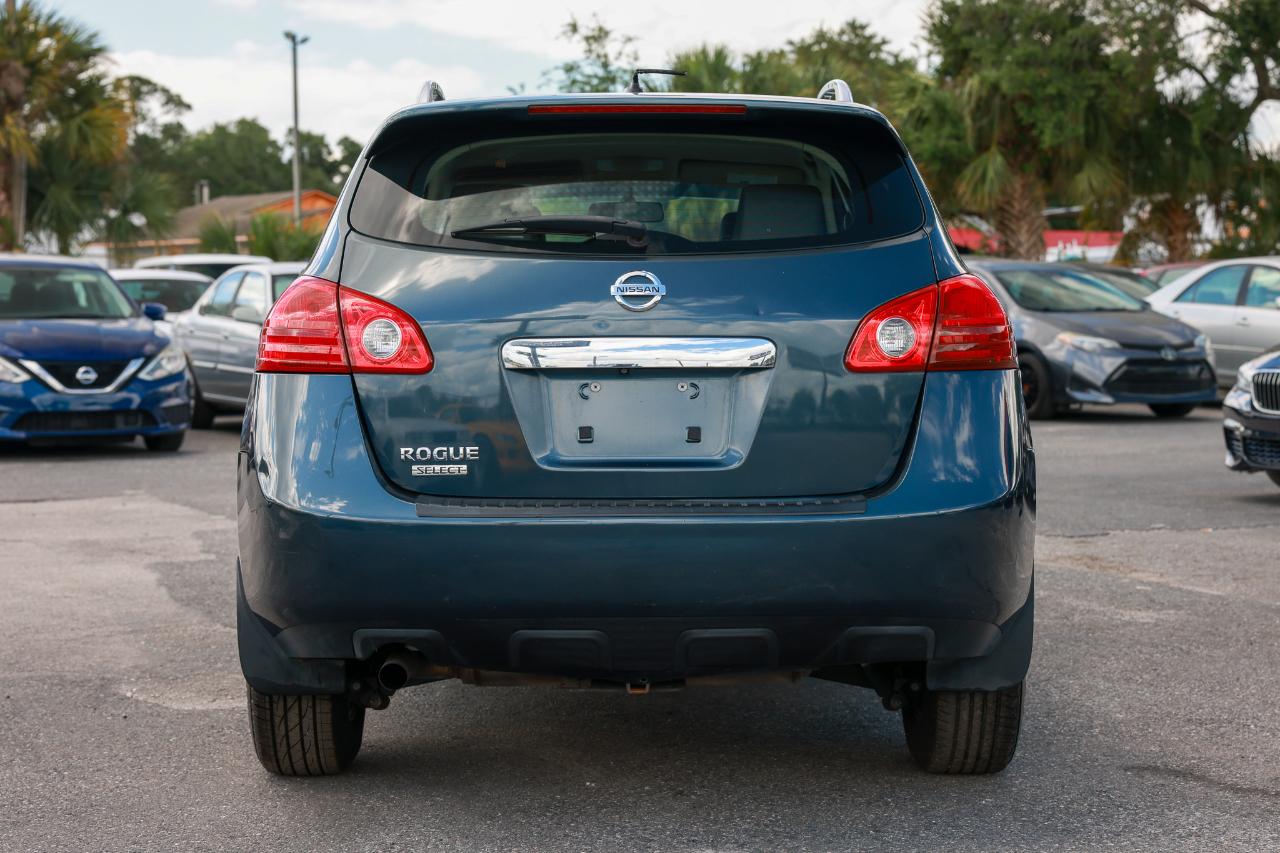 Nissan Rogue Select  2014