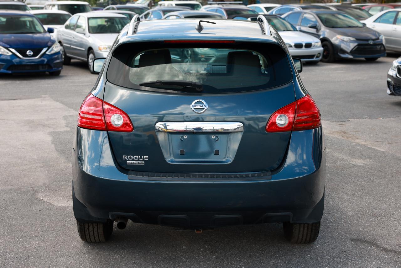 Nissan Rogue Select  2014