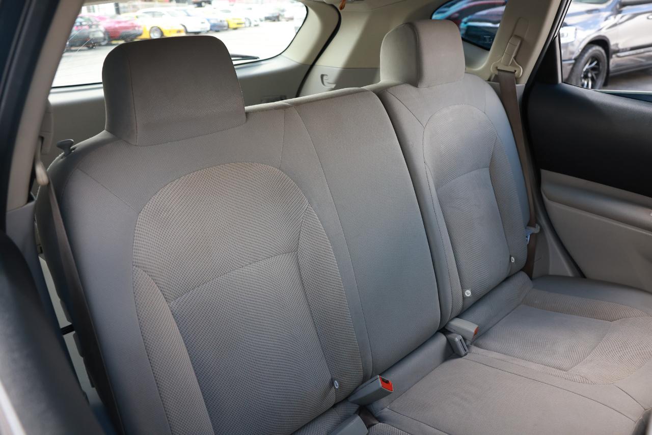 Nissan Rogue Select  2014