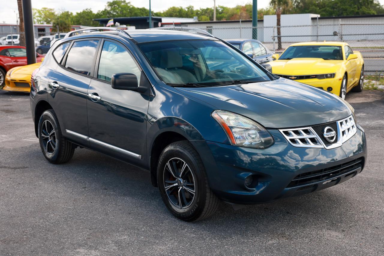 Nissan Rogue Select  2014