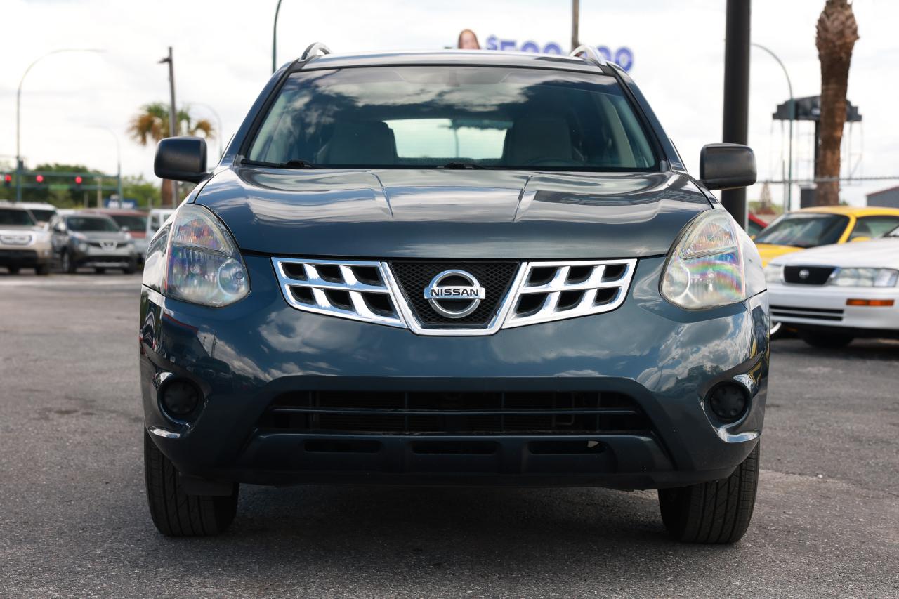 Nissan Rogue Select  2014