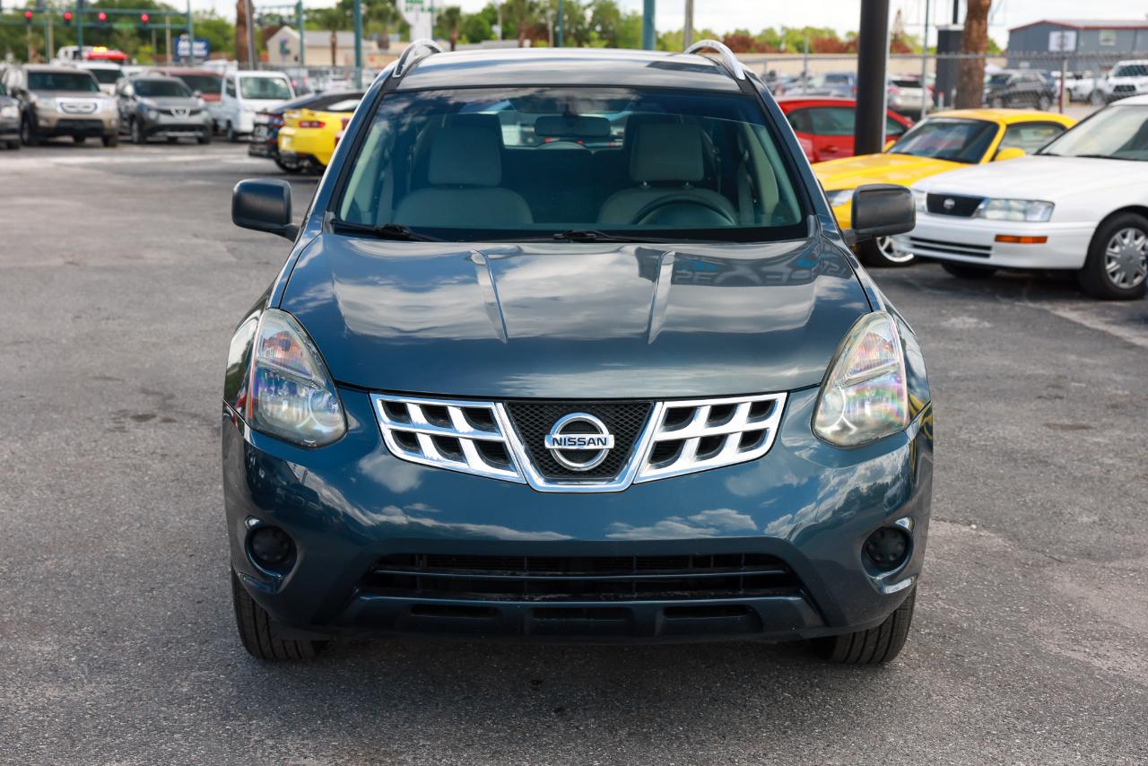 Nissan Rogue Select  2014