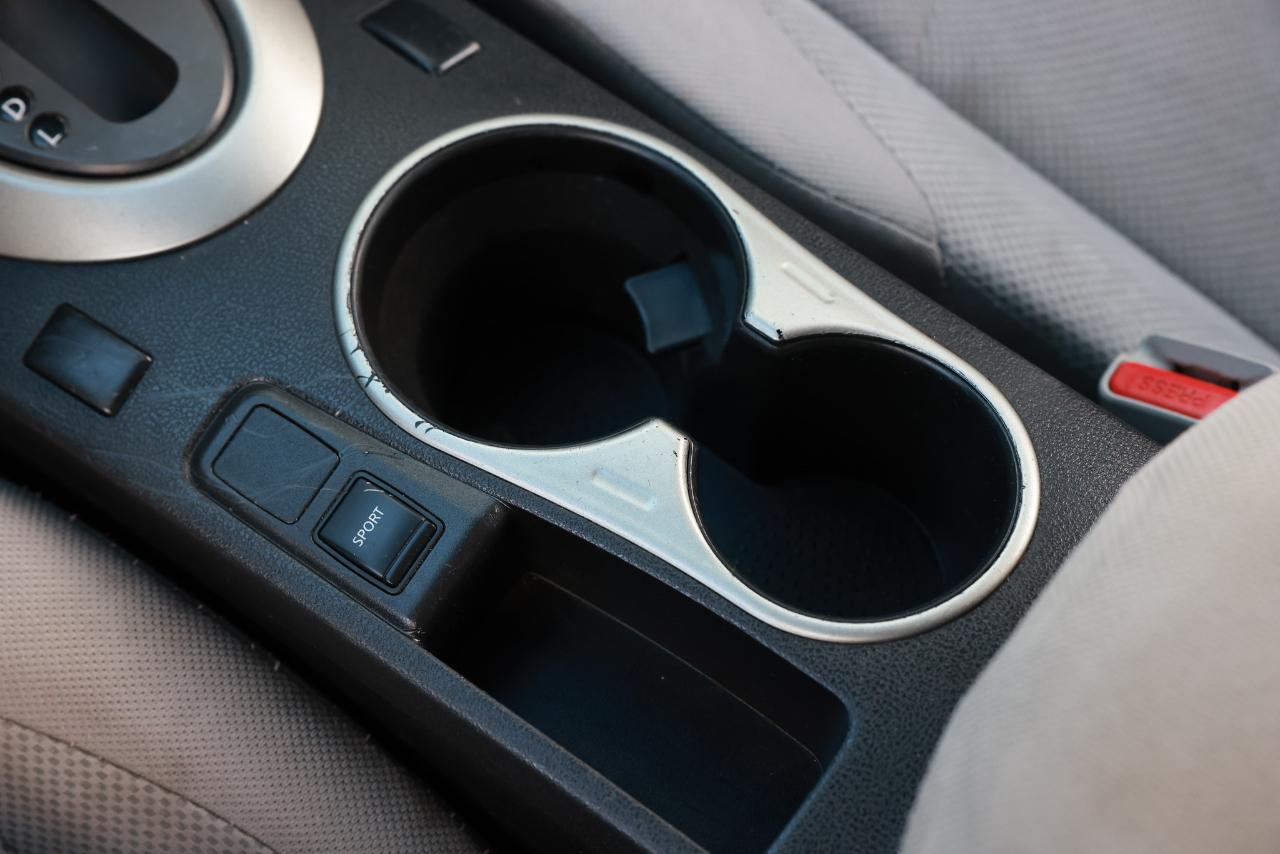 Nissan Rogue Select  2014