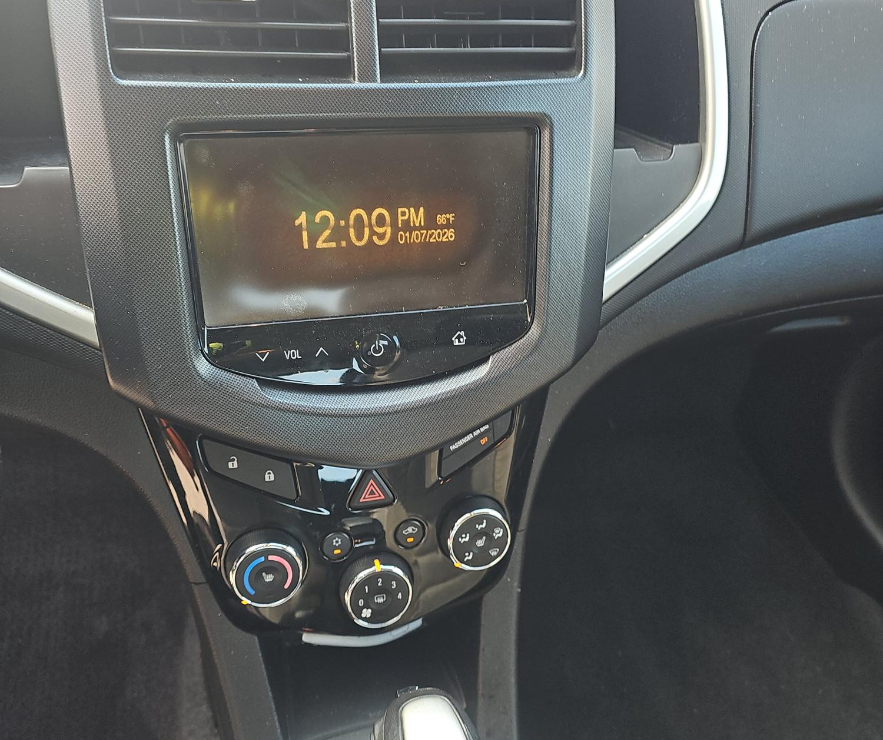 Chevrolet Sonic  2013