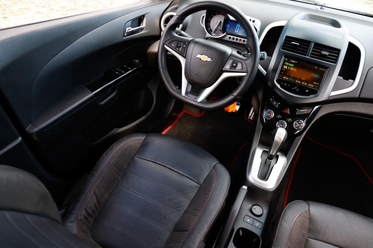 Chevrolet Sonic  2013