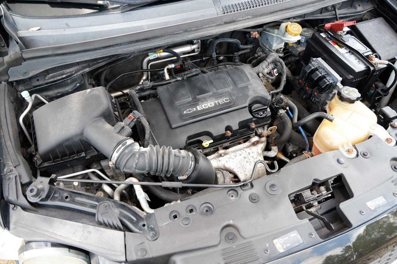 Chevrolet Sonic  2013