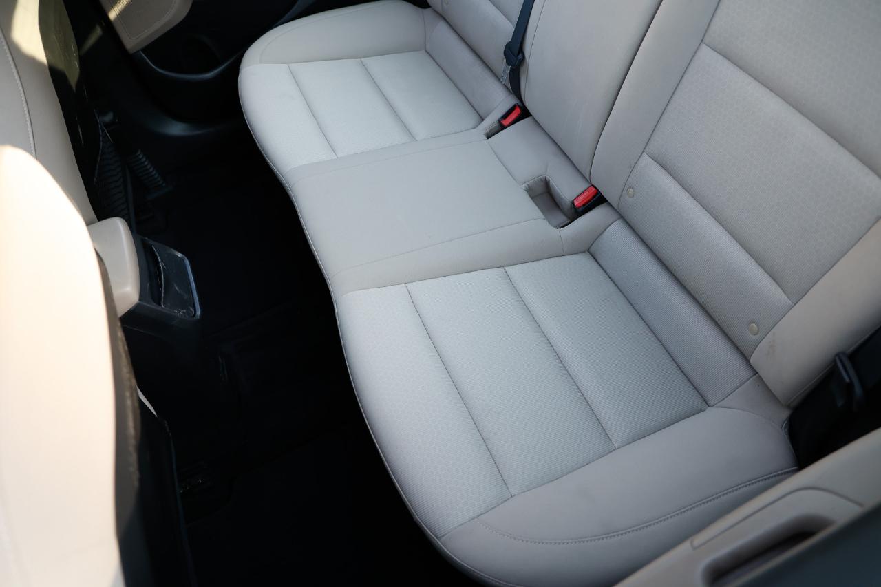 Hyundai Elantra  2018