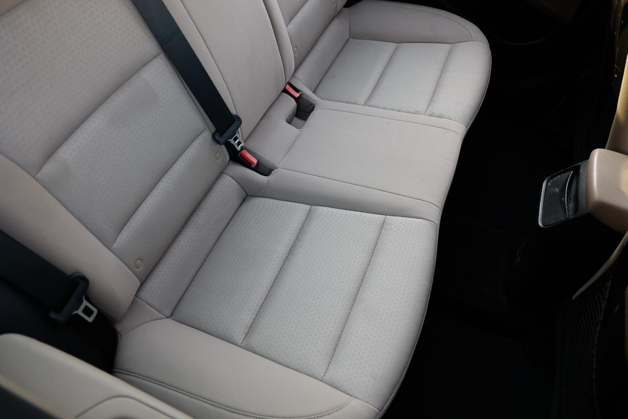 Hyundai Elantra  2018