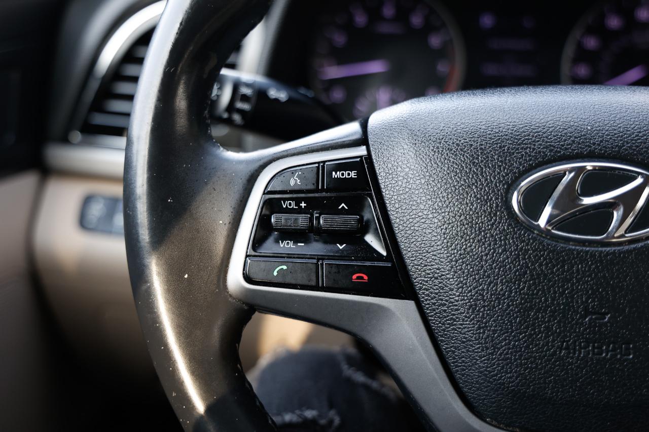 Hyundai Elantra  2018