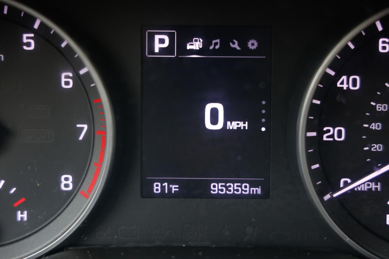 Hyundai Elantra  2018