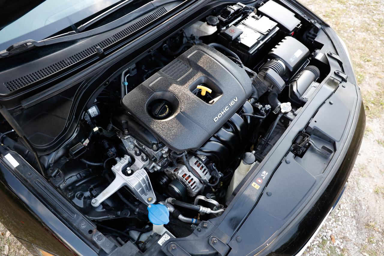 Hyundai Elantra  2018