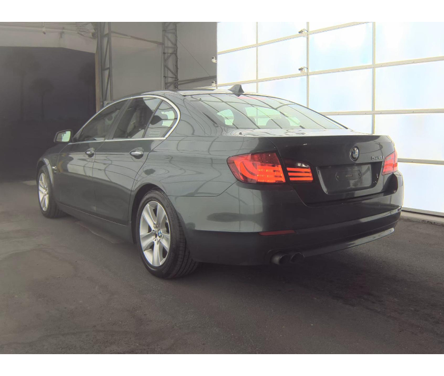 BMW 528XI  2012
