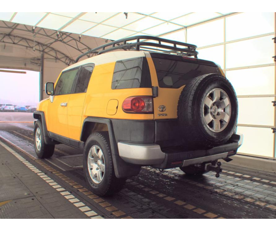 Toyota FJ Cruiser  2007