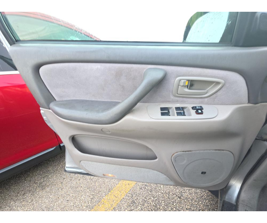 Toyota Sequoia SR5 2007