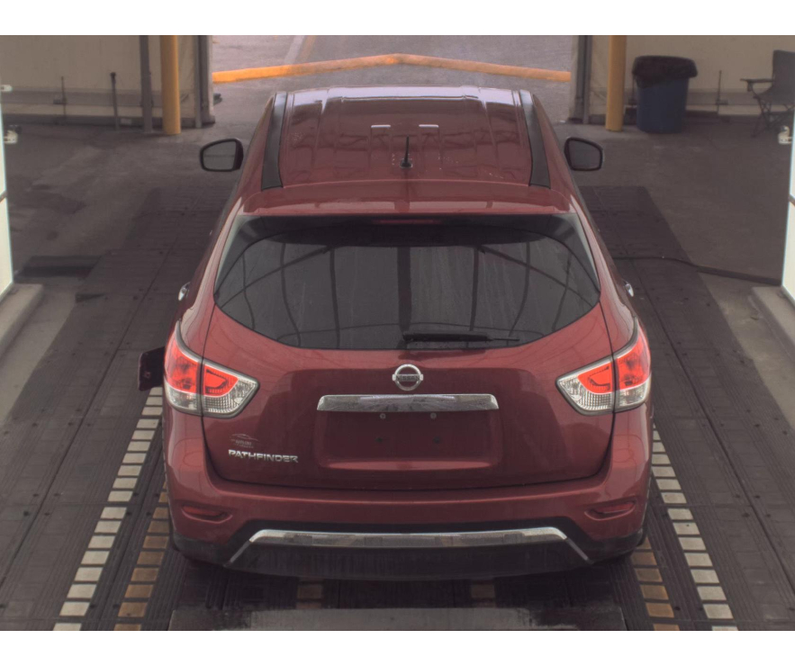 Nissan Pathfinder S 2014