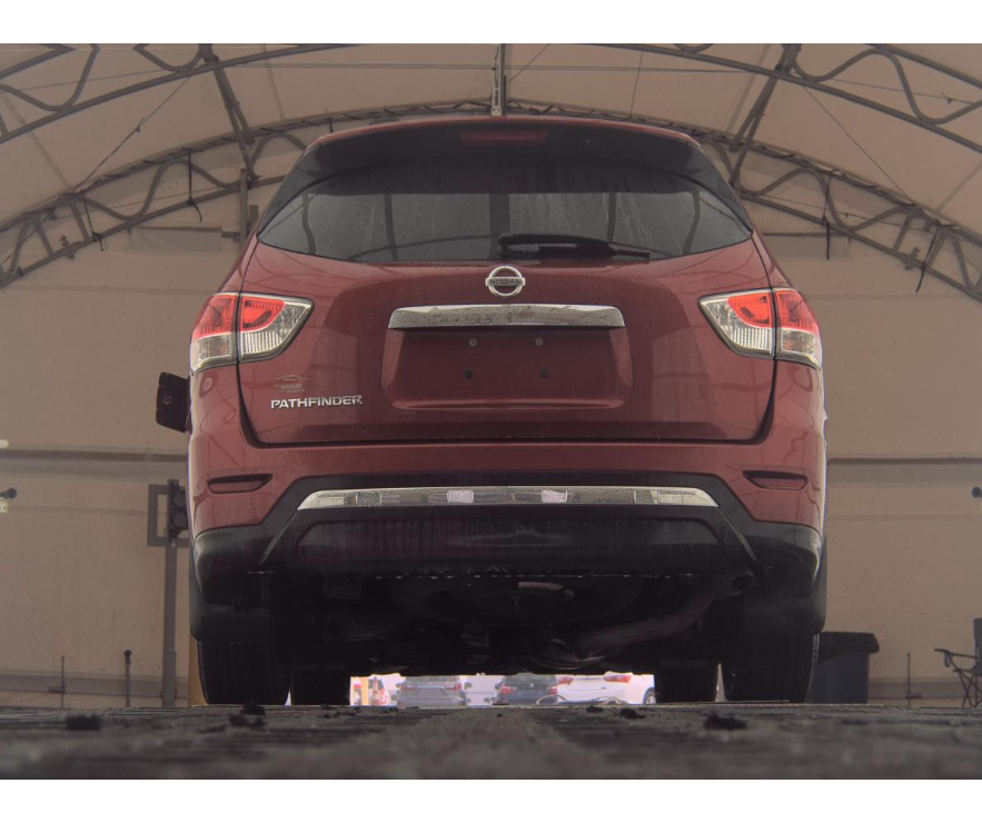 Nissan Pathfinder S 2014