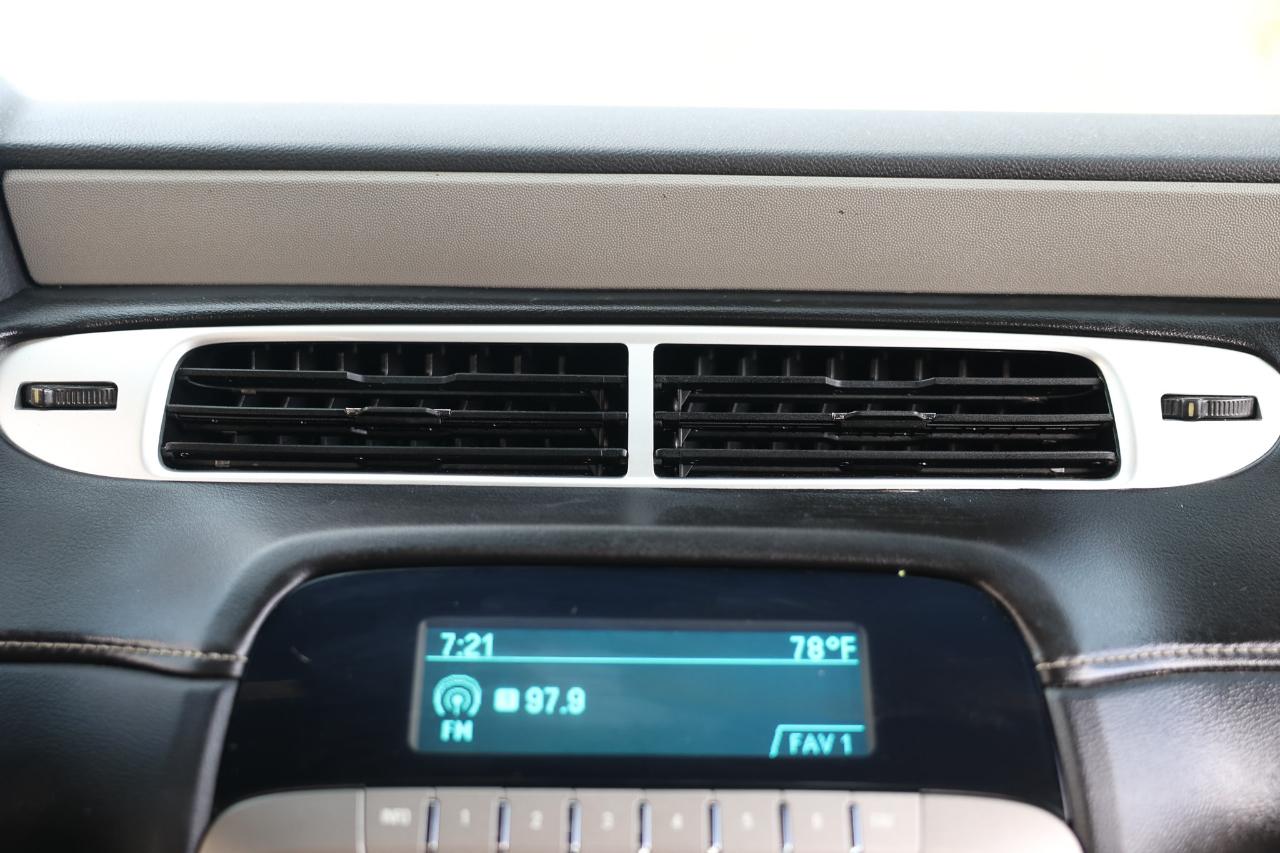 Chevrolet Camaro  2013