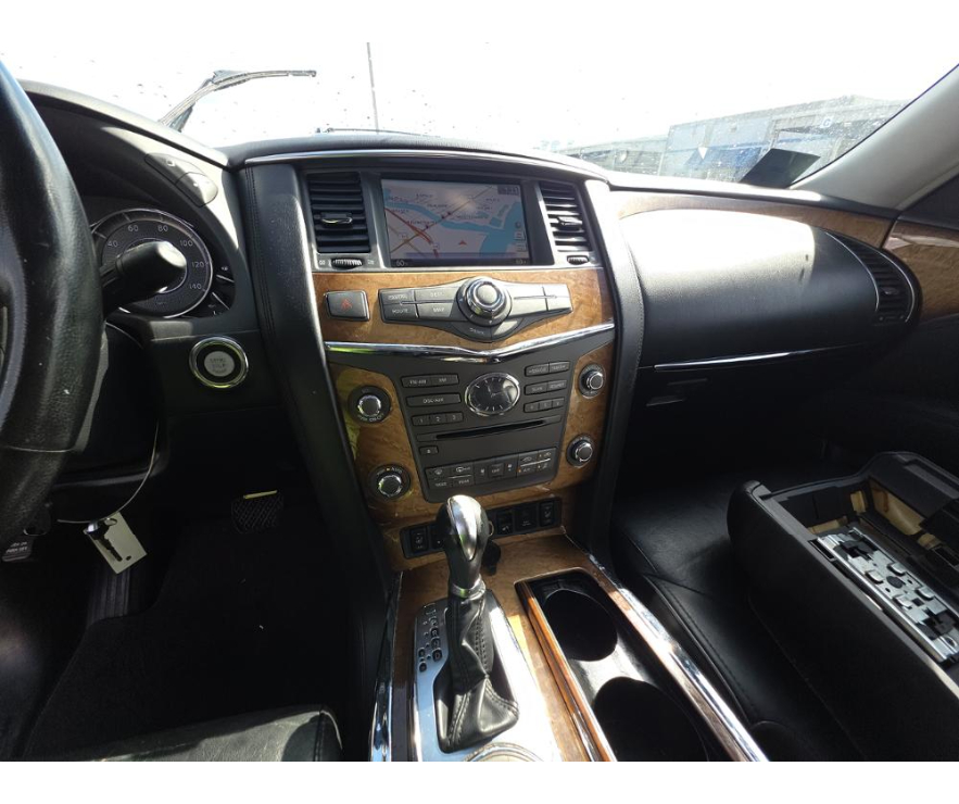 Infiniti QX56  2012