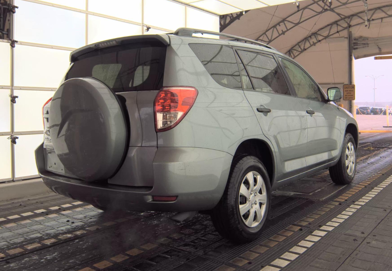 Toyota RAV4  2007