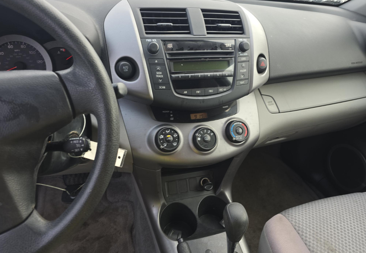 Toyota RAV4  2007