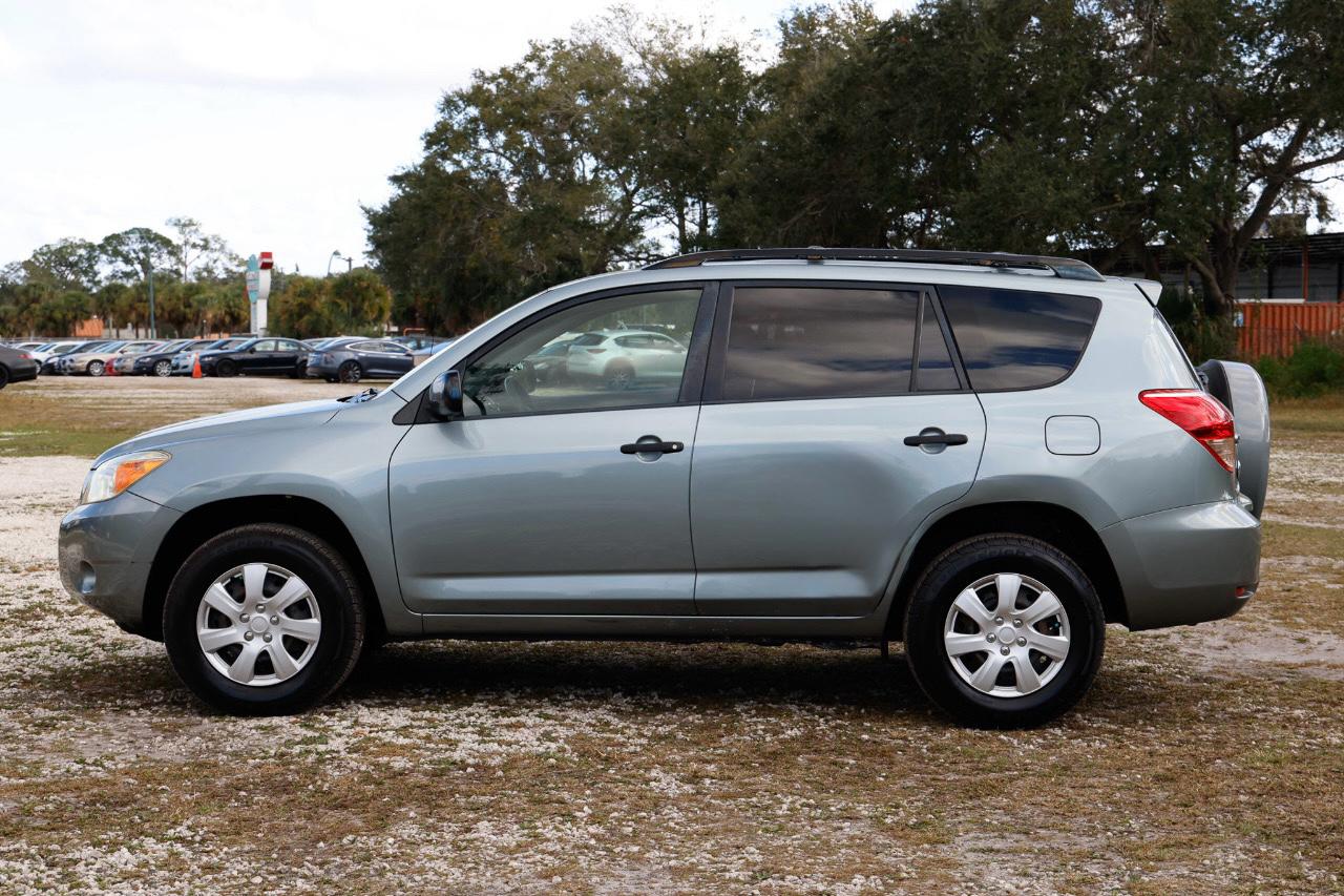 Toyota RAV4  2007