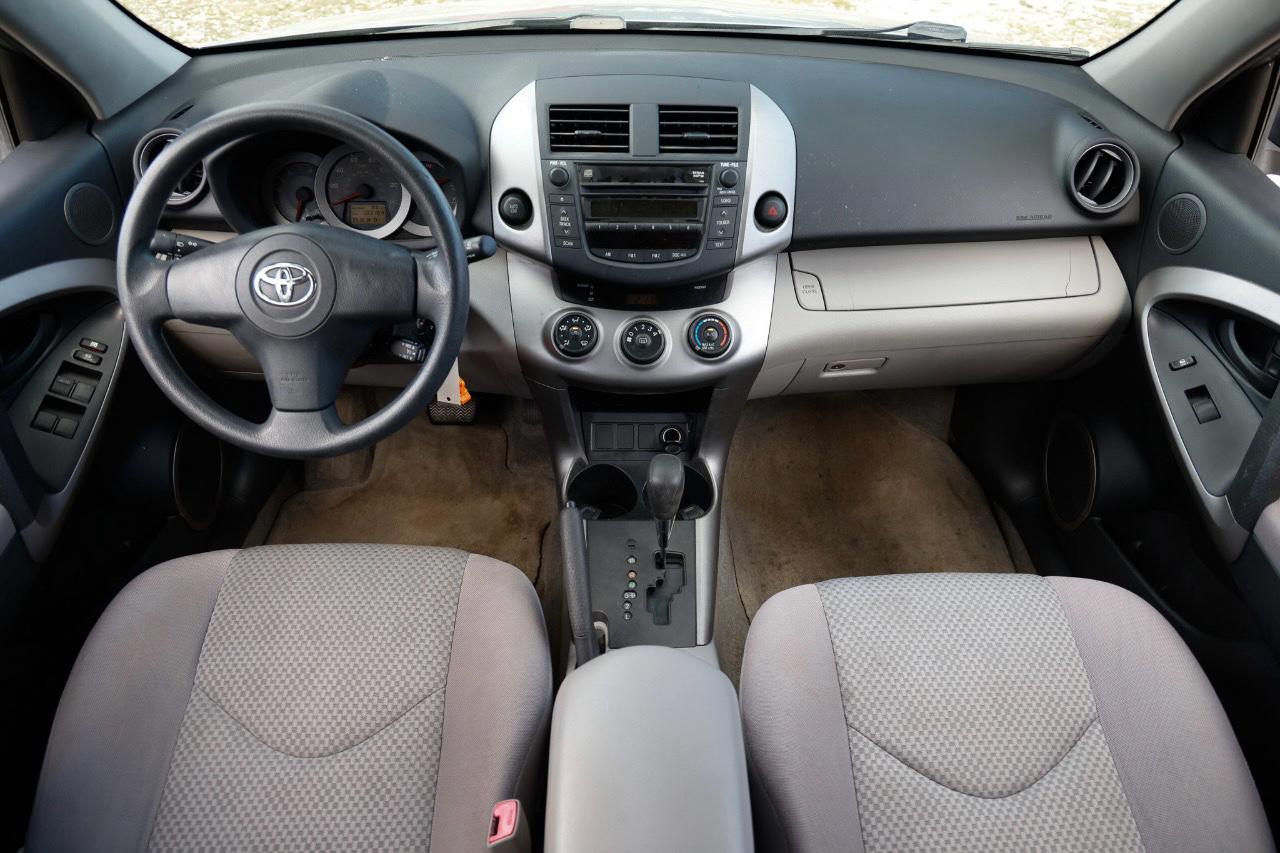 Toyota RAV4  2007
