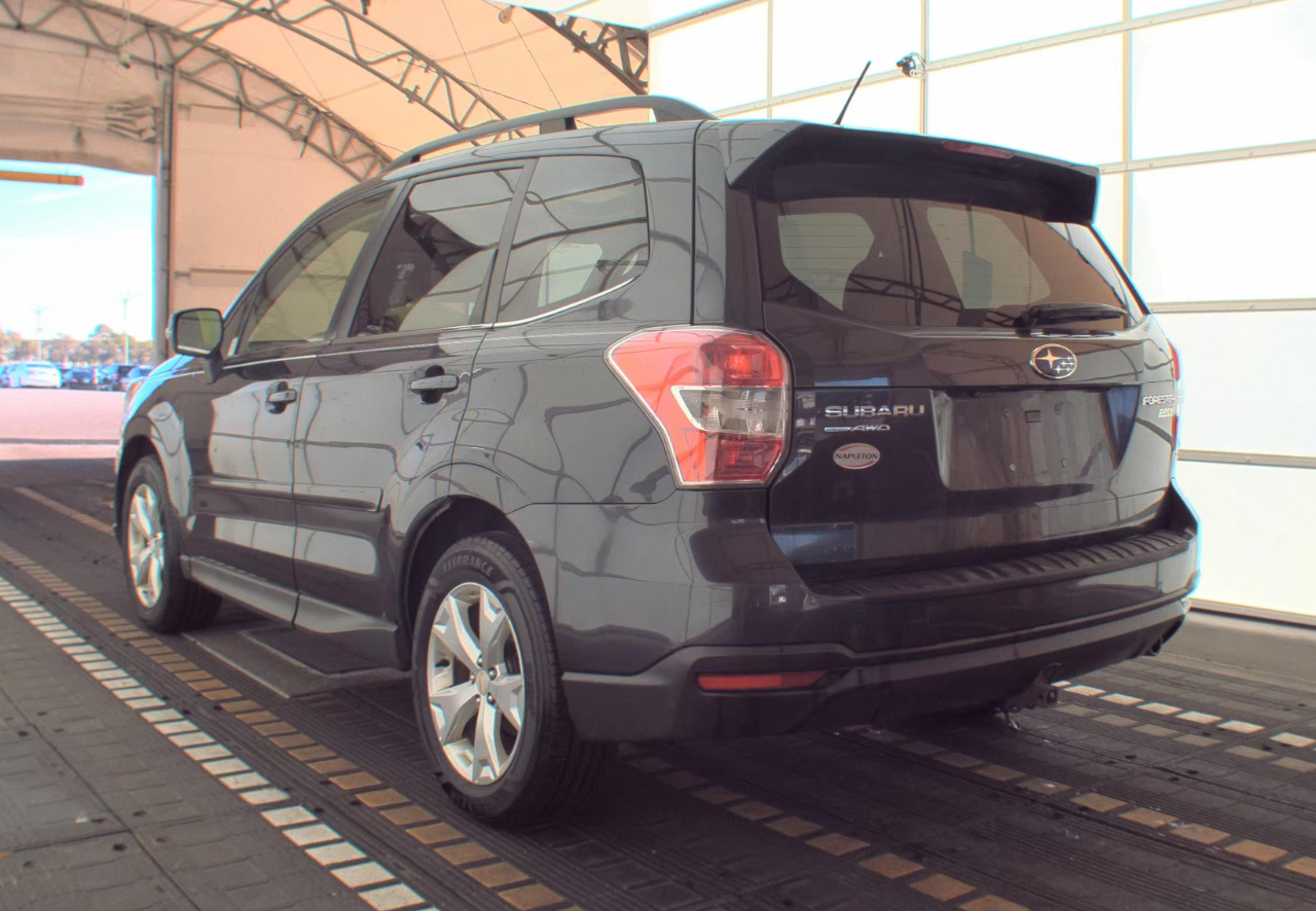 Subaru Forester 2.5i Touring 2014