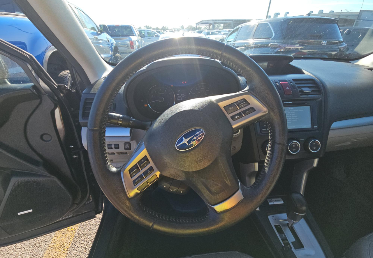 Subaru Forester 2.5i Touring 2014