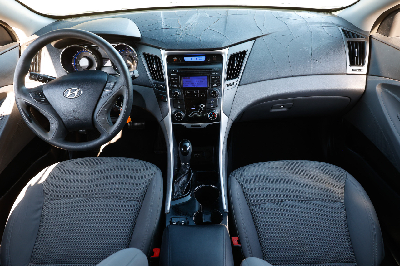 Hyundai Sonata  2013