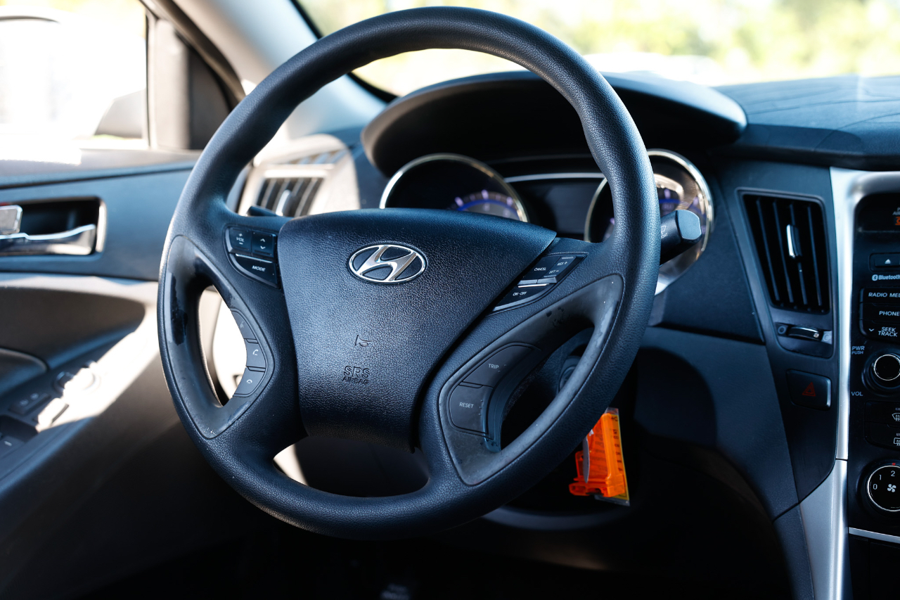 Hyundai Sonata  2013