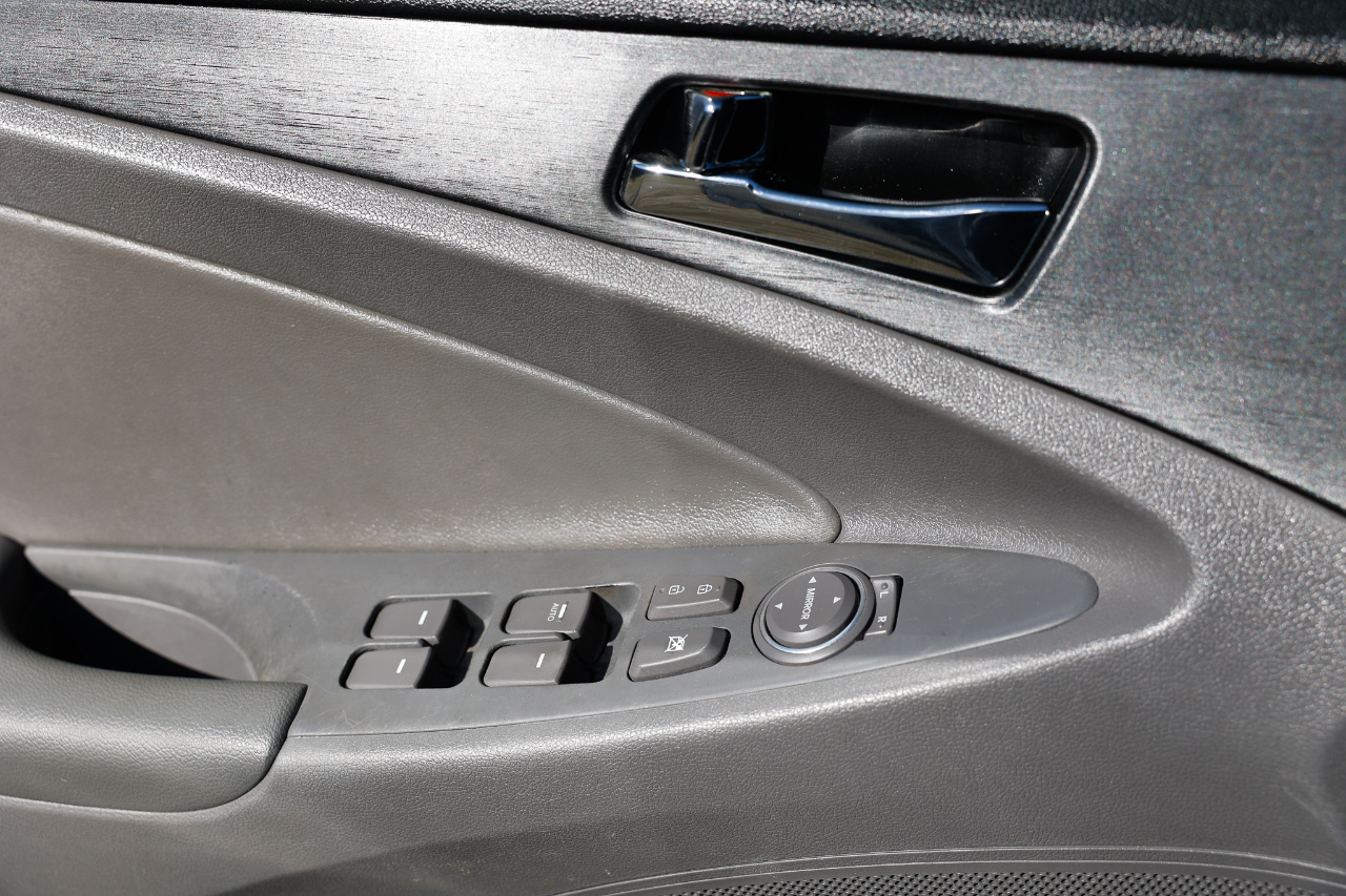 Hyundai Sonata  2013