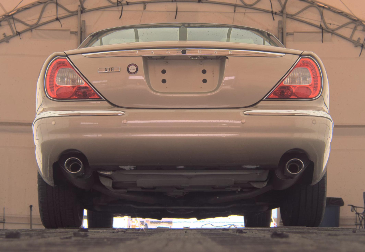 Jaguar XJ8  2004