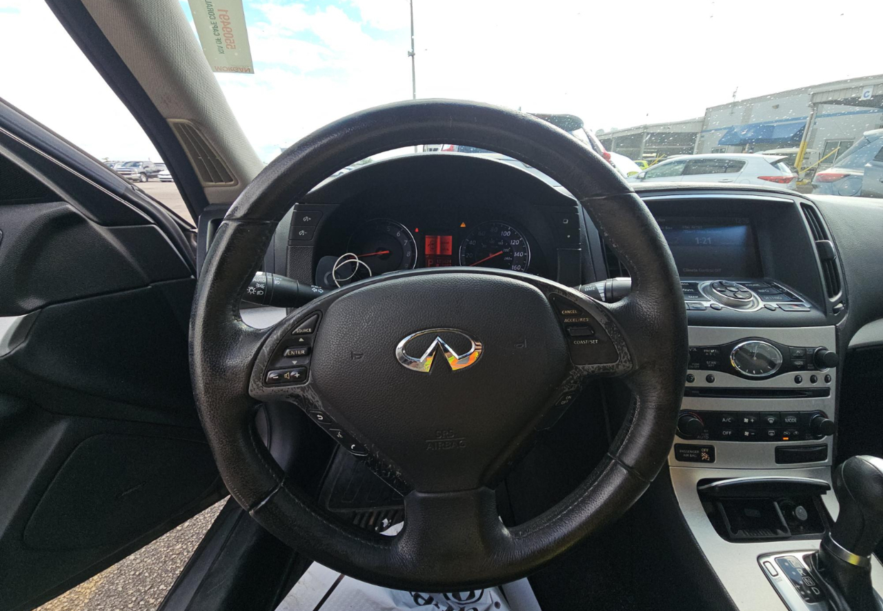 Infiniti G37 Sedan  2009