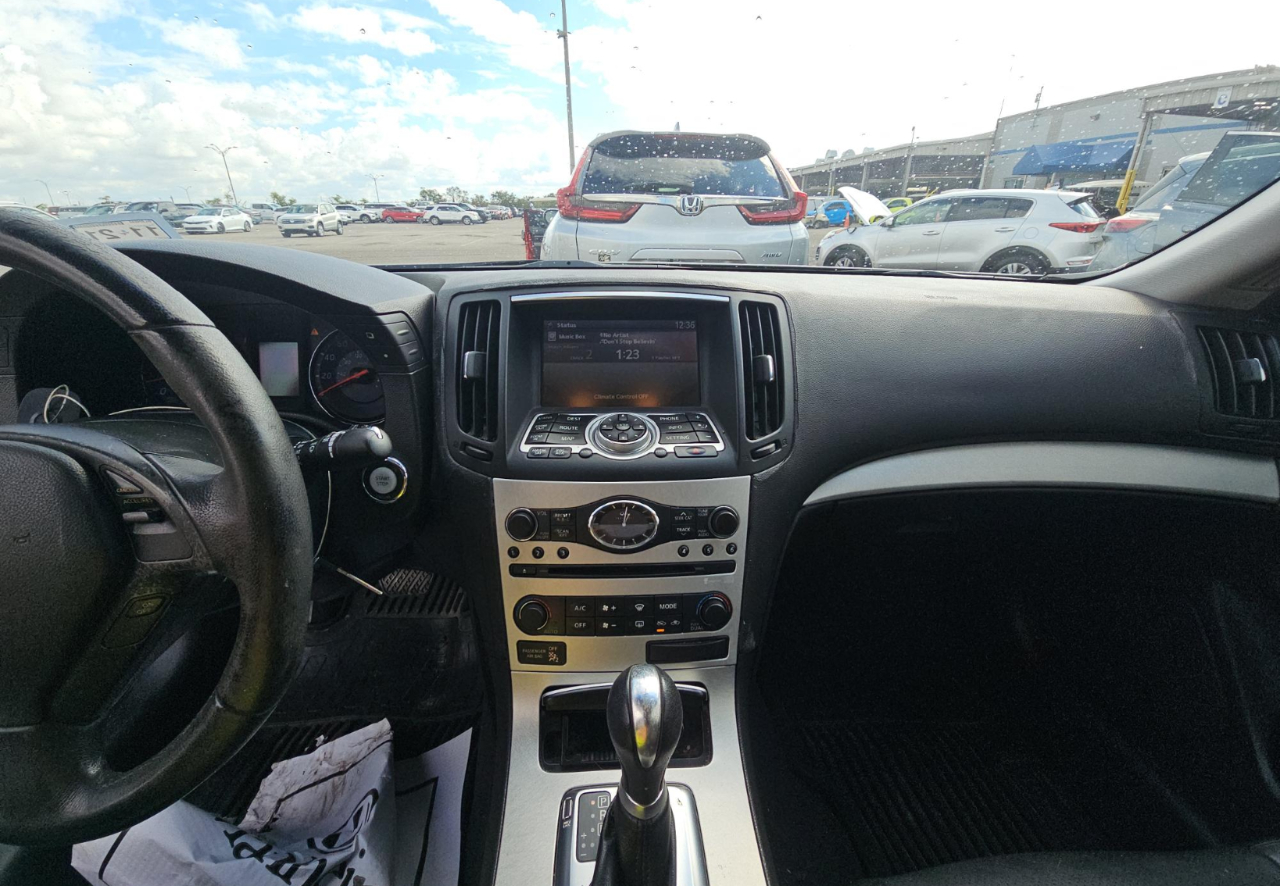 Infiniti G37 Sedan  2009