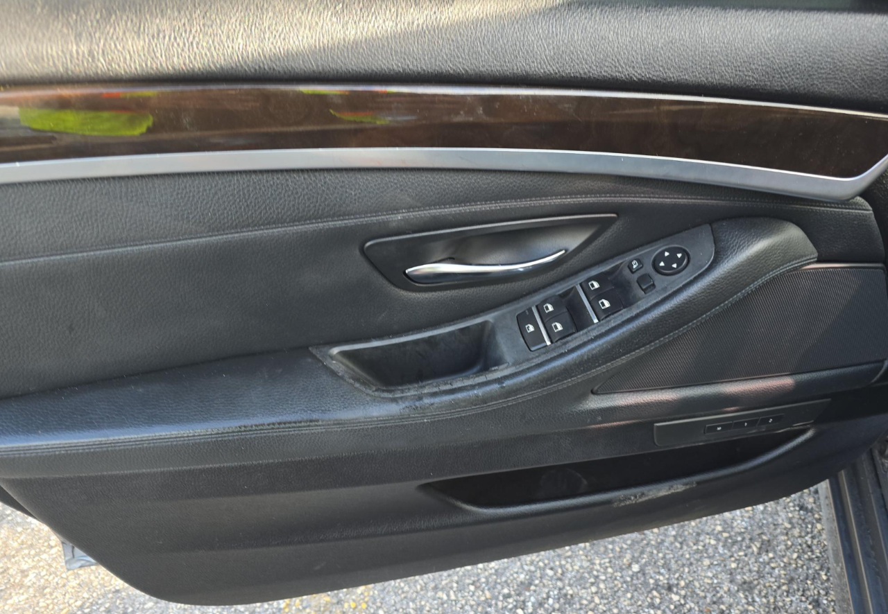 BMW 535i xDrive  2011