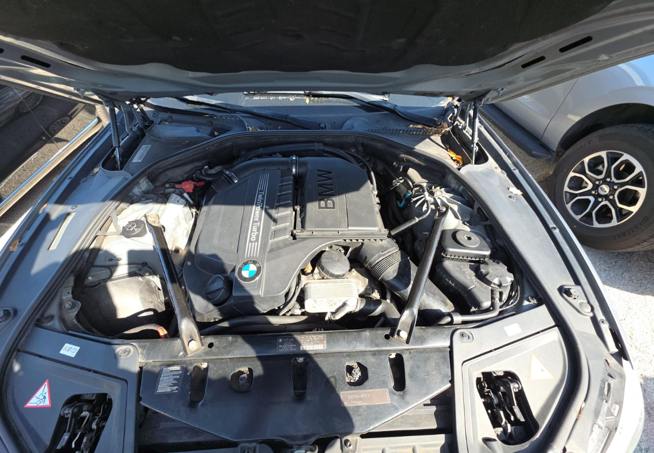 BMW 535i xDrive  2011