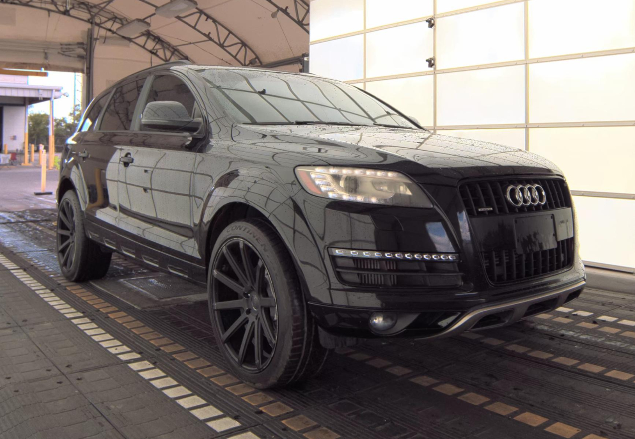 Audi Q7  2015