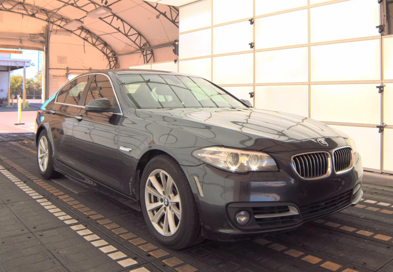 BMW 528i  2015
