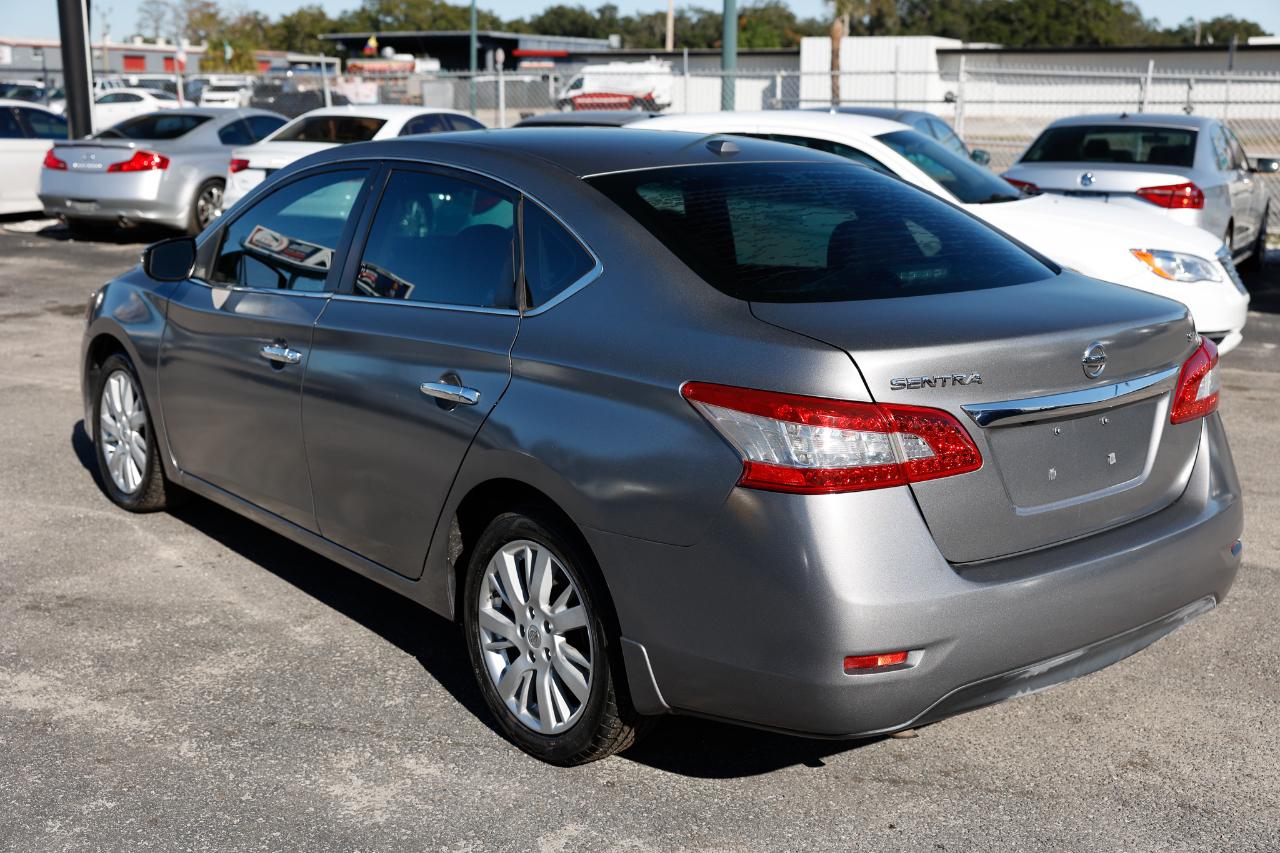 Nissan Sentra  2015