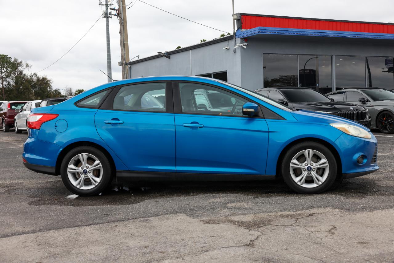 Ford Focus  2014