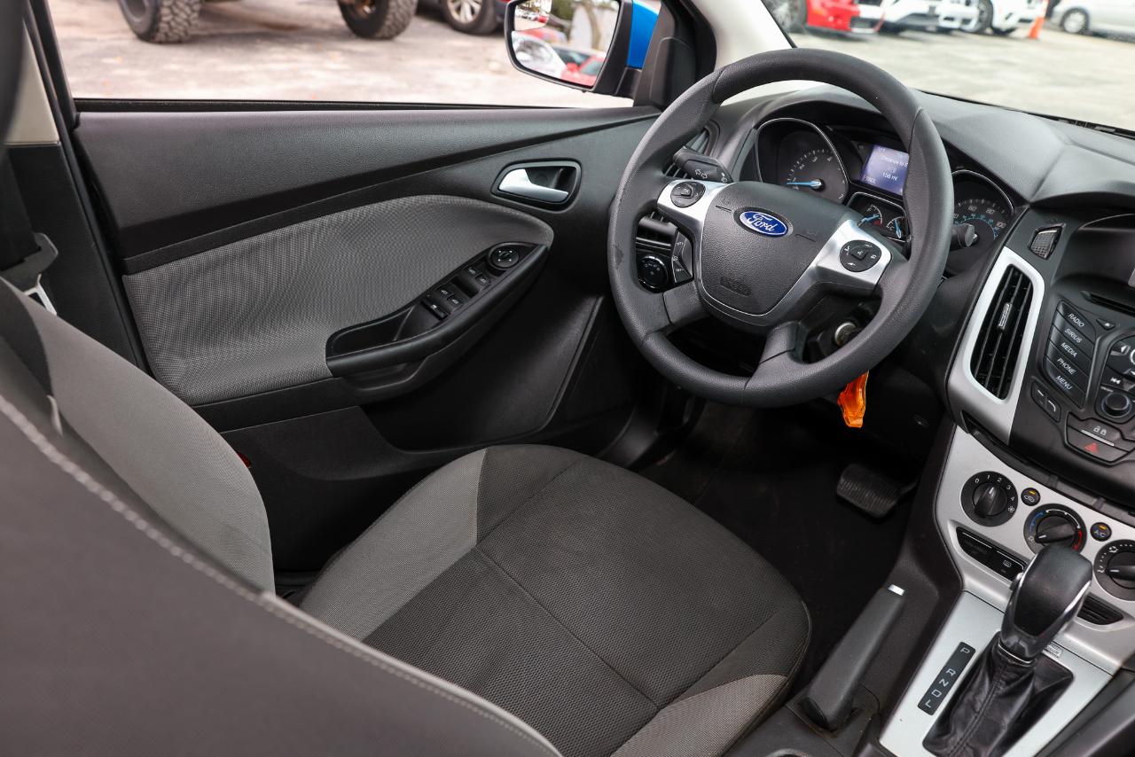 Ford Focus  2014